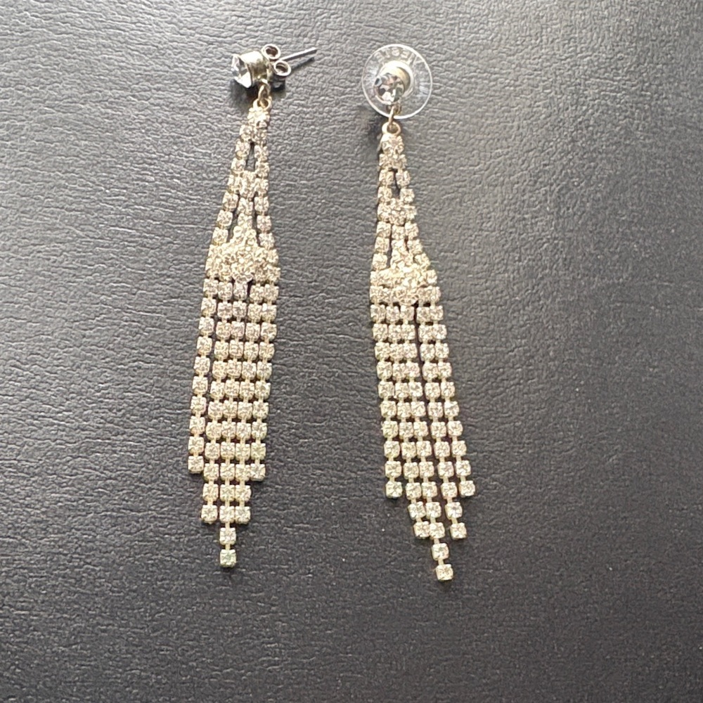 Rhinestone Fringe Drop Earrings in Gold